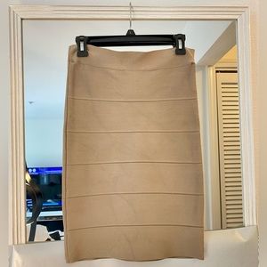 BCBG Max Azria Womens Midi Knit Bandage Skirt Beige Size M
